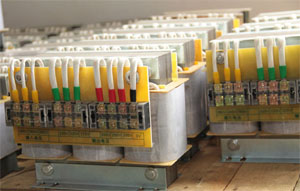 三相380V變220V變200V