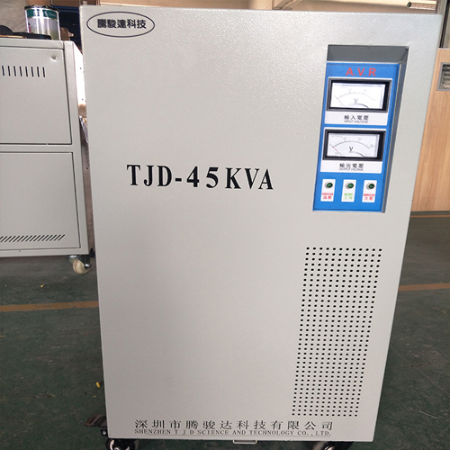 三相交流穩(wěn)壓器