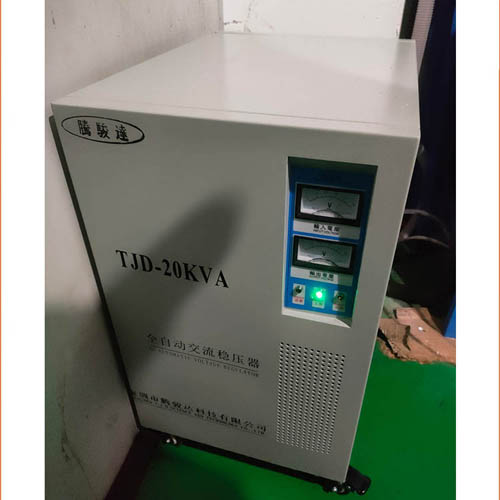 工業(yè)數(shù)控設(shè)備專用穩(wěn)壓器