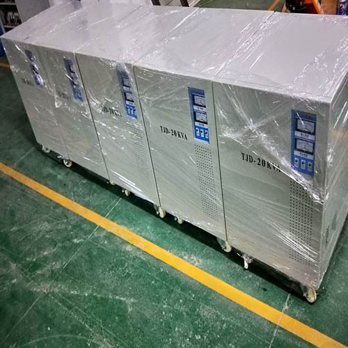 交流穩(wěn)壓器